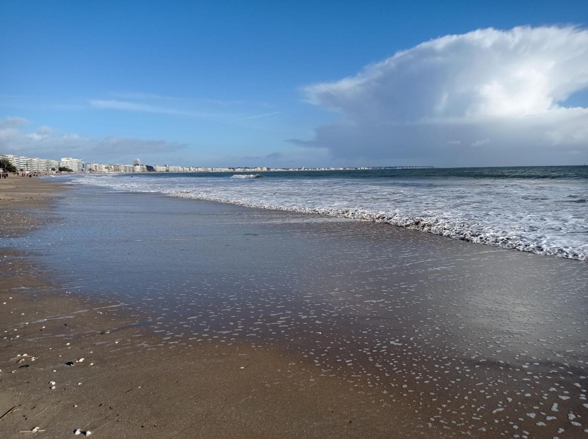 Cocon Moderne, Piscine, Parking, Proche Plage Apartment Guerande Exterior photo